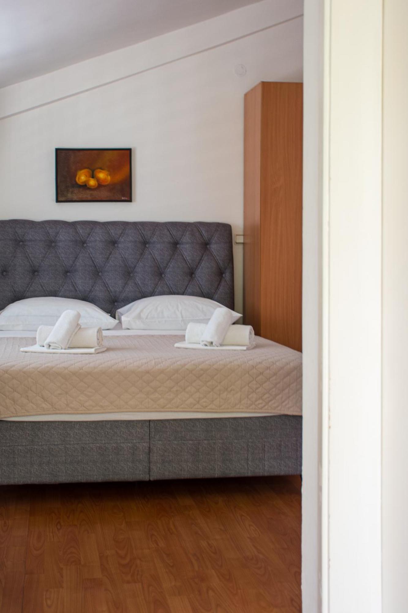 Vojnic Maison d'hôtes Budva